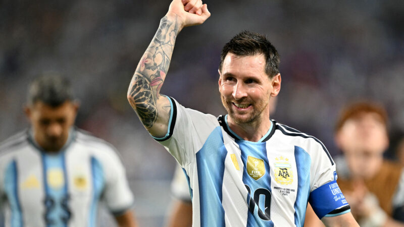 Argentina busca reduzir dependência de Messi antes do confronto com o Egito
