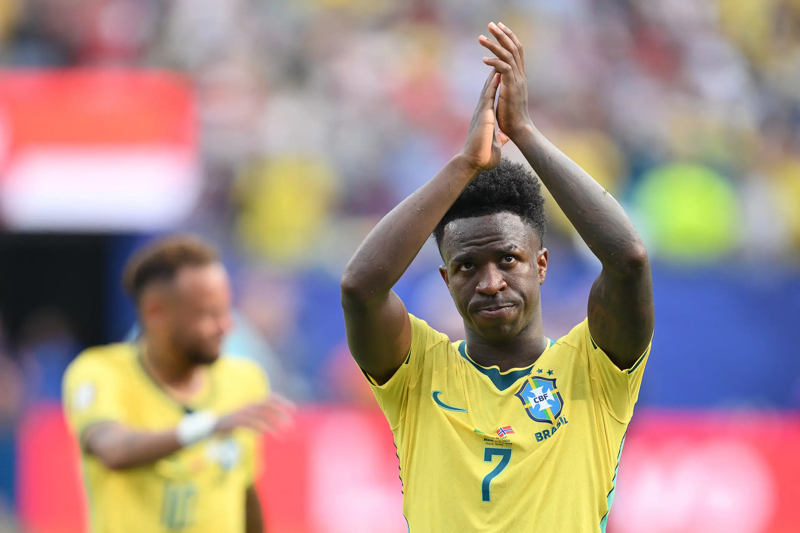 Vini explica motivo de não cobrar pênalti e defende Bruno Guimarães após eliminação do Brasil