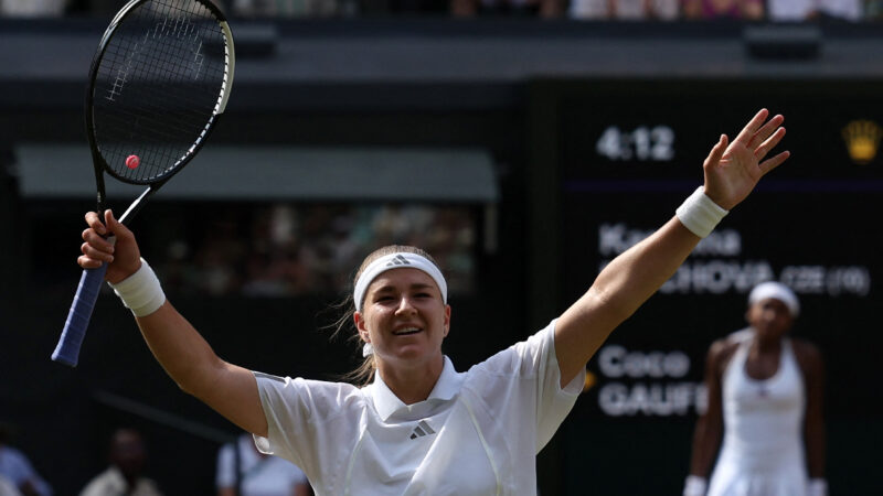 Karolína Muchová garante vaga na primeira final de Wimbledon ao superar Coco Gauff