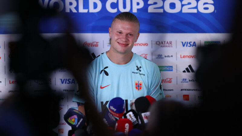 Haaland vira fenômeno fora dos campos durante a Copa do Mundo