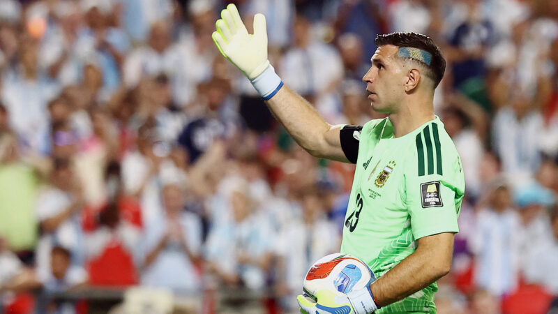 15/07/2026 — Dibu Martínez pode se tornar o goleiro argentino com mais partidas em Copas do Mundo