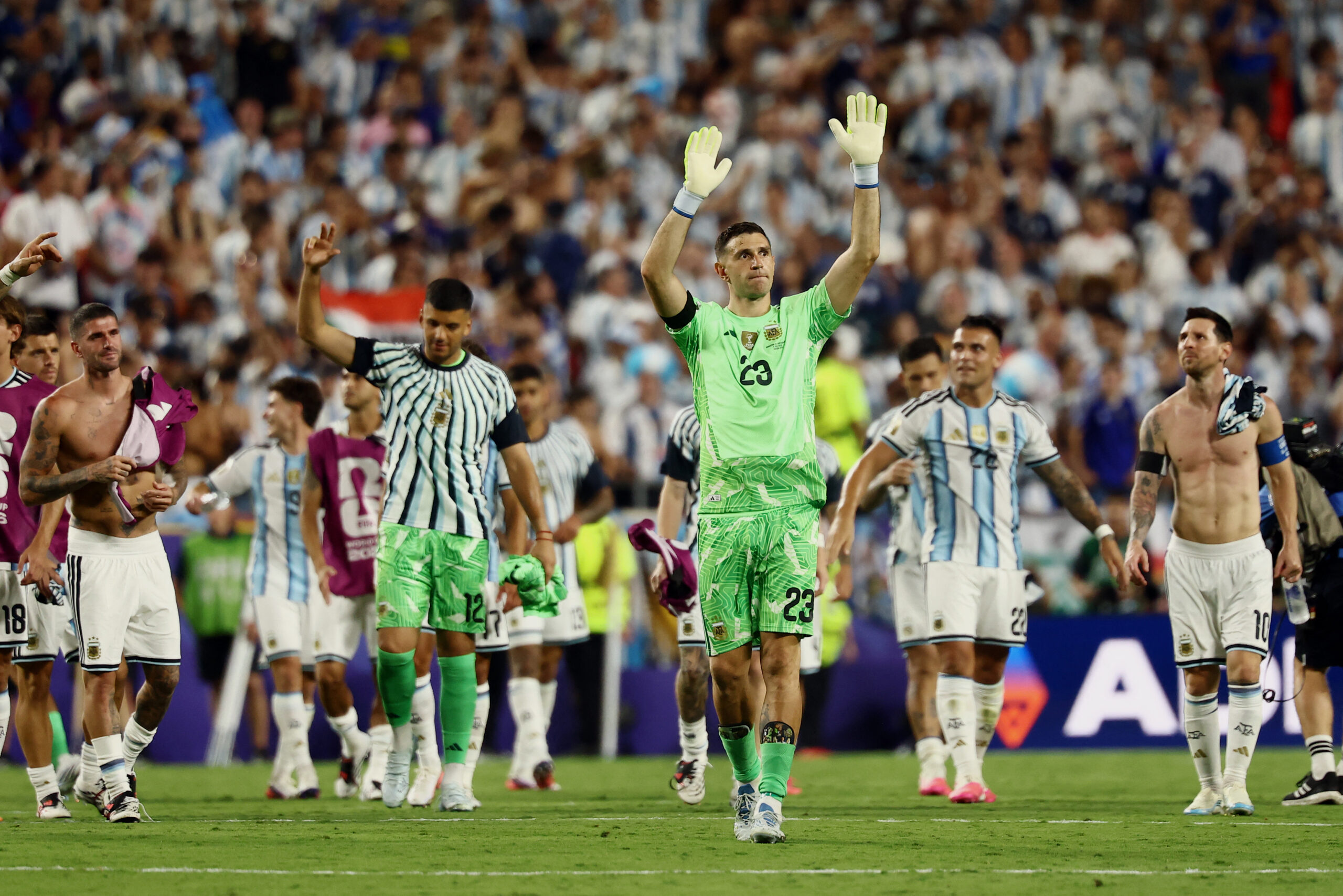 Conspirações sobre favorecimento à Argentina crescem antes da semifinal da Copa do Mundo