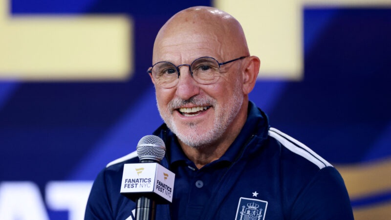 08/12/2022 — Luis de la Fuente: mentalidade de “Rocky Balboa” e habilidade com pessoas conduzem técnico a uma partida do título