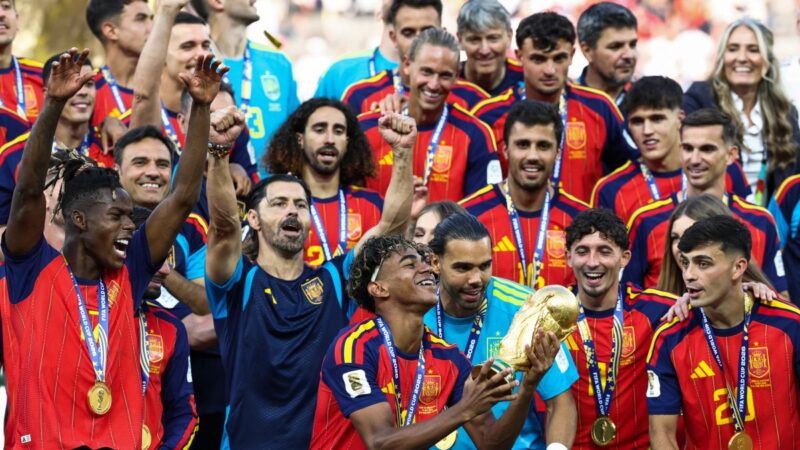 Espanha é campeã mundial, revive a geração de 2010 e projeta continuidade de sua era