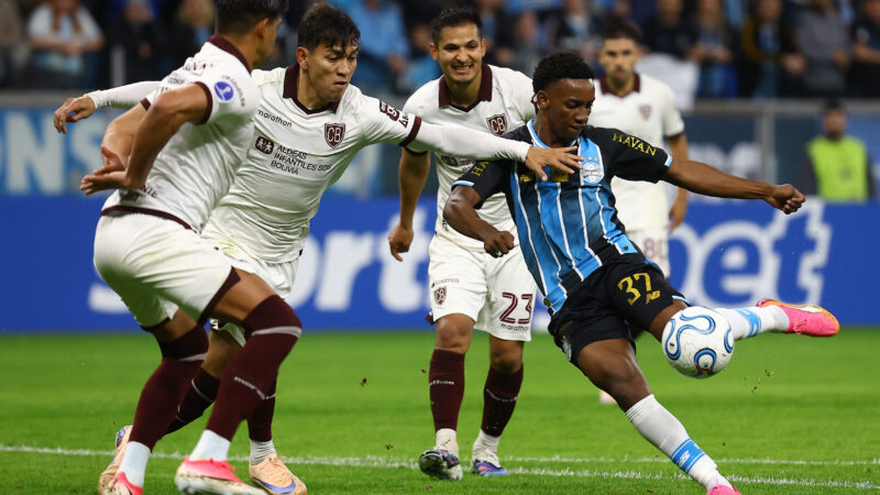 Bolívar vence o Grêmio por 1 a 0; veja os melhores momentos da Sul-Americana