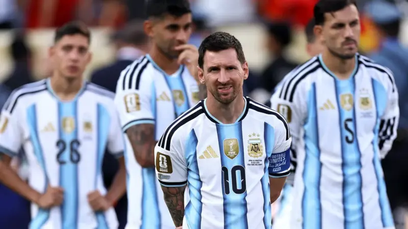 Argentina não finaliza nos 90 minutos e registra marca inédita em finais de Copa do Mundo