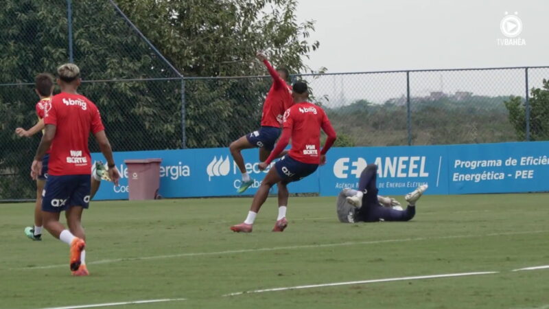 Bahia realiza treino com foco em ataque e defesa na intertemporada