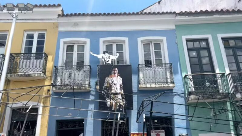 Prédio do clipe de Michael Jackson no Pelourinho pode deixar de ser atração após ordem de desocupação