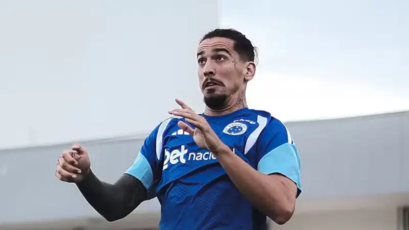 Contrato de Zé Lucas com o Cruzeiro depende de empréstimo de Chico da Costa ao Sport