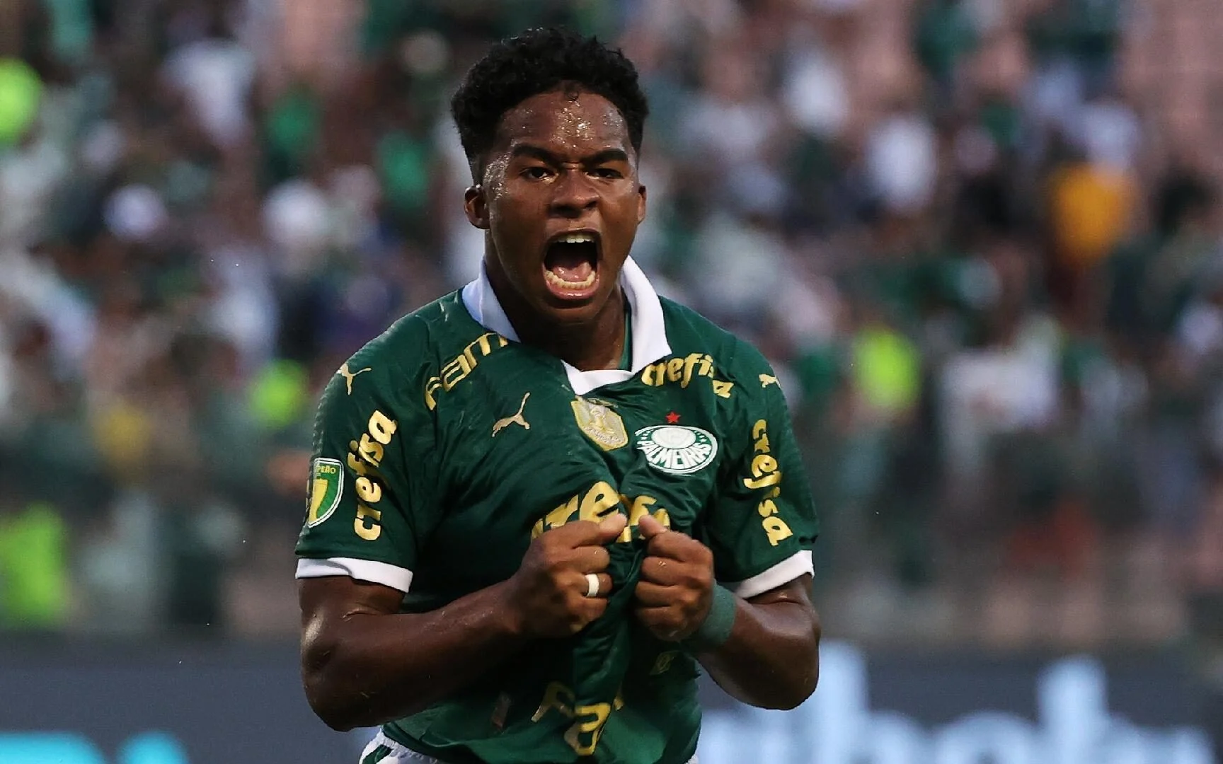 Endrick completa 20 anos; relembre os gols do atacante pelo Palmeiras