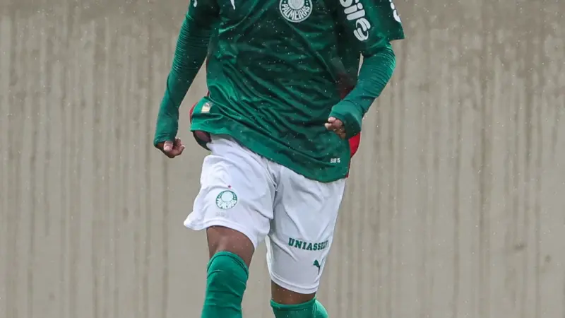 Palmeiras goleia União Mogi no Paulista sub-15 e sub-17 com placares elásticos