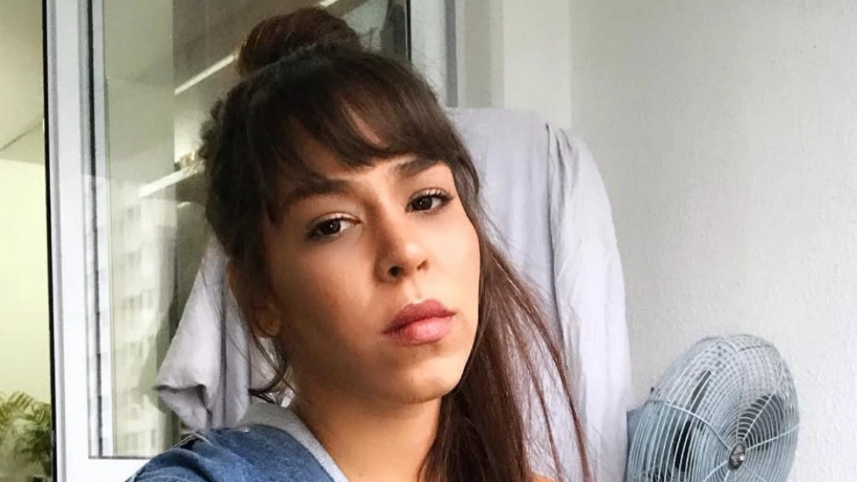 Flora Matos diz que novo álbum está 90% pronto e detalha uso de IA nos visuais