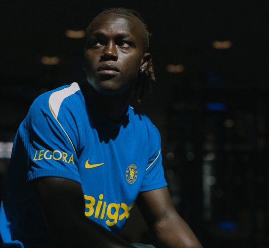 Chelsea confirma contratação do atacante português Geovany Quenda