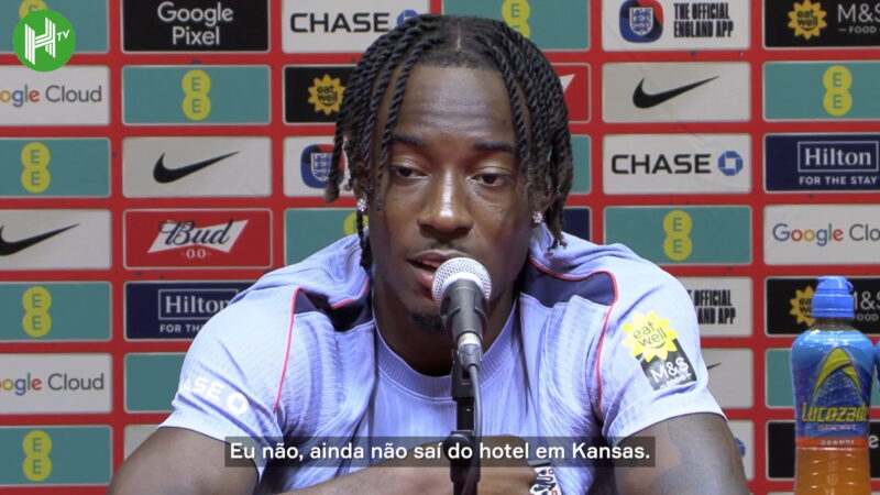 Noni Madueke diz que ainda não saiu do hotel da seleção da Inglaterra em Kansas City e comenta gol de Martinelli