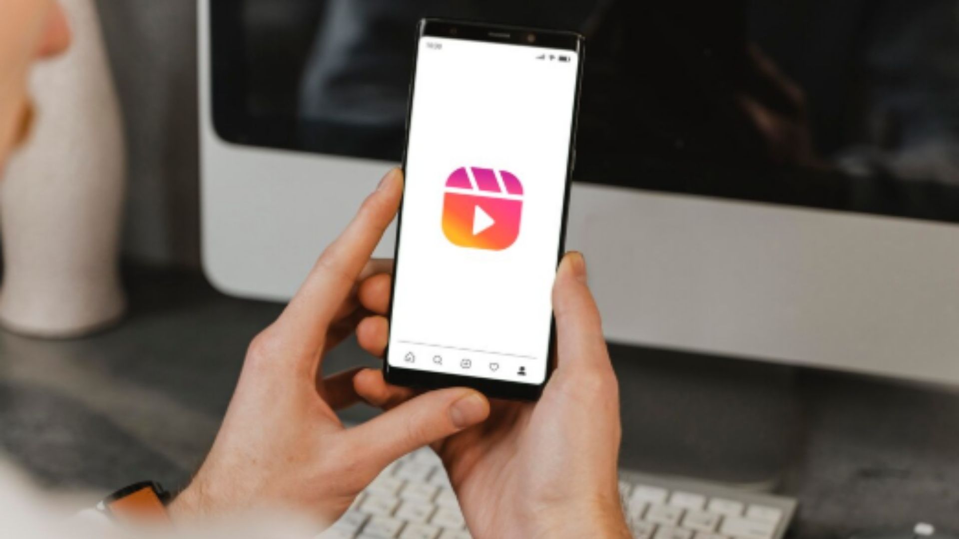 Reels no navegador: alternativas testadas para exportar vídeos fora do app