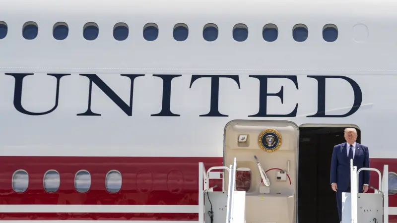 Trump afirma que jato doado pelo Catar será submetido a modernização