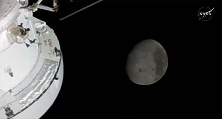 06/04/2026 — Amostras da Chang’e-6 mostram que magnetosfera da Terra altera velocidade do vento solar na Lua