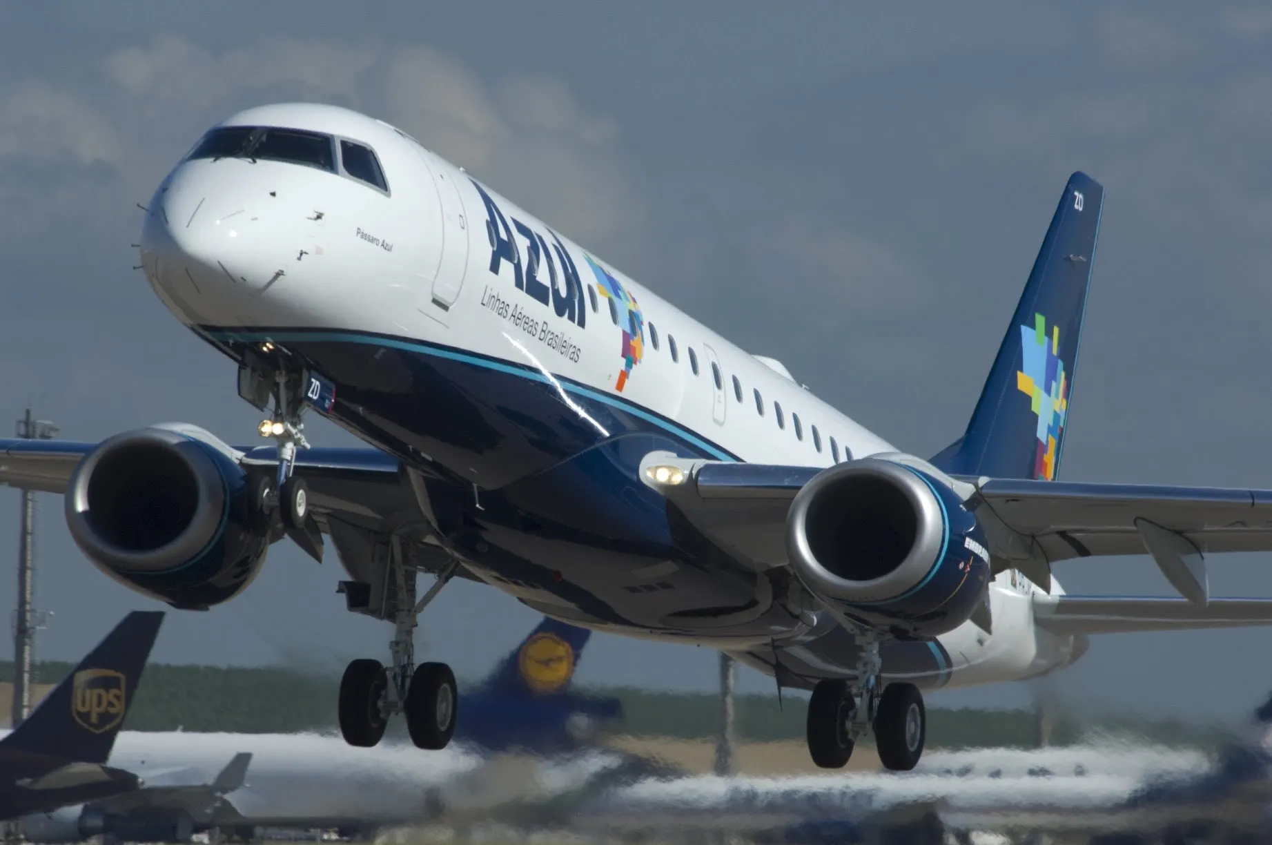 Embraer estima mercado de US$ 650 bilhões para 8,5 mil jatos até 2045