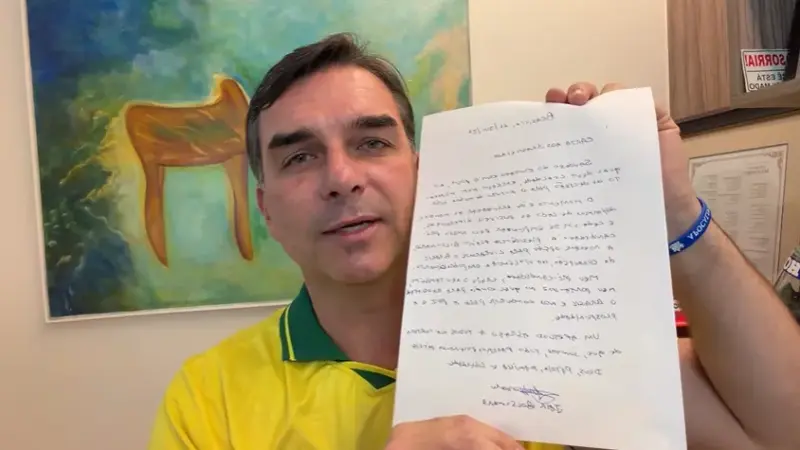 Maioria dos eleitores afirma decidir voto presidencial antes do início da campanha