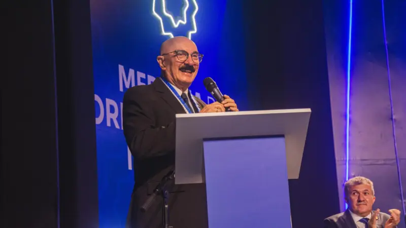 Biografia de Carlos Pereira narra papel da DelRio na evolução da indústria da lingerie no Brasil