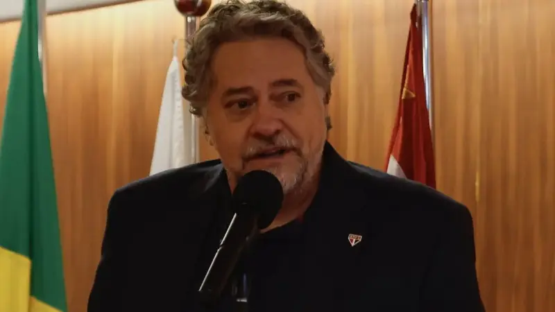 29/07/2026 — Ex-presidente Julio Casares renuncia ao quadro de sócios e ao cargo de conselheiro do São Paulo