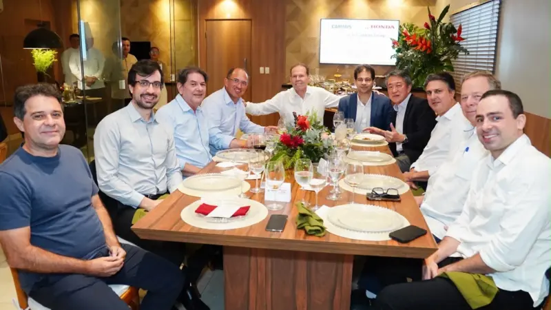 Presidente da Honda South America visita Grupo Carmais e oficializa concessão em Sobral