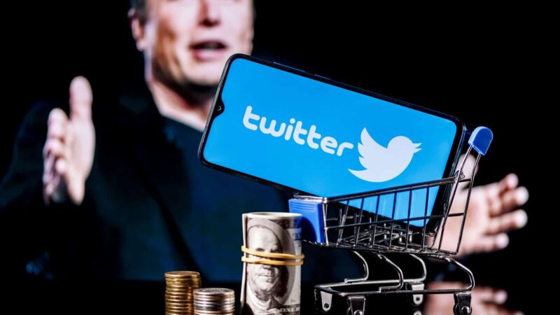 Elon Musk pode ter de pagar indenização bilionária por tuíte de 13/05/2022