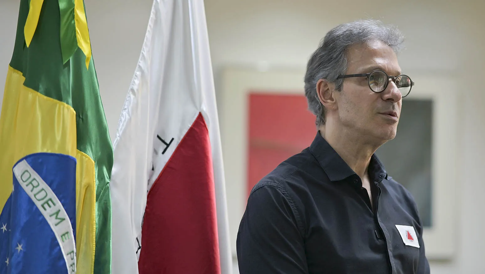 Zema anuncia intenção de dialogar com Joaquim Barbosa, cujo nome consta entre opções para vice