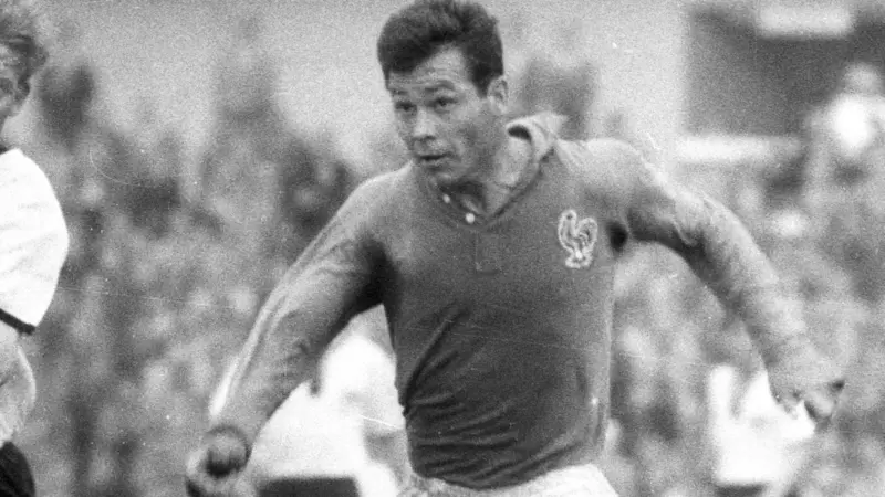 Just Fontaine mantém recorde de 13 gols em uma única Copa do Mundo desde 1958