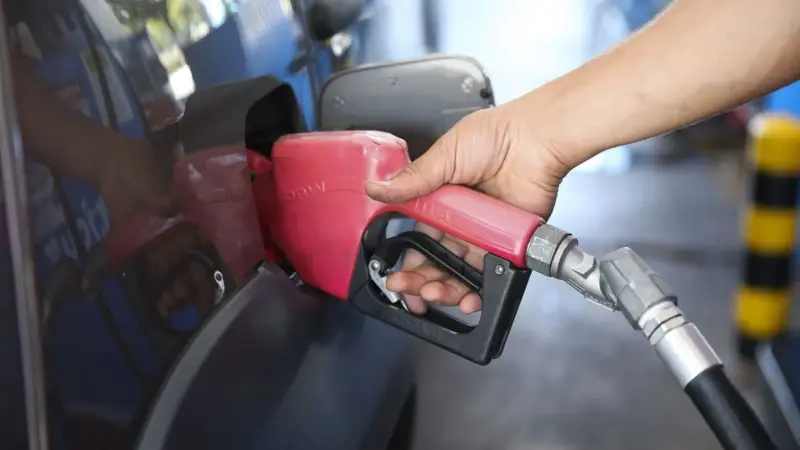 Conselho eleva teor obrigatório de etanol na gasolina de 30% para 32% por 180 dias