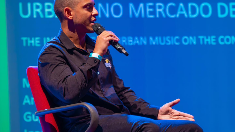 Gestão para 2026: Igor Carvalho, Daniel Ek e lideranças do Airbnb revelam as estratégias das empresas bilionárias