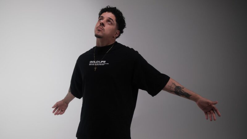 Muzzike lança “PAZZ&KAOZZ”, primeiro álbum solo pela Virgin Music, e anuncia nova fase com ROC7