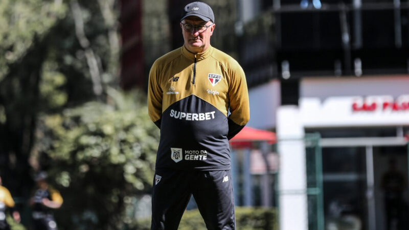 São Paulo realiza treino tático no SuperCT e se prepara para enfrentar o Athletico-PR