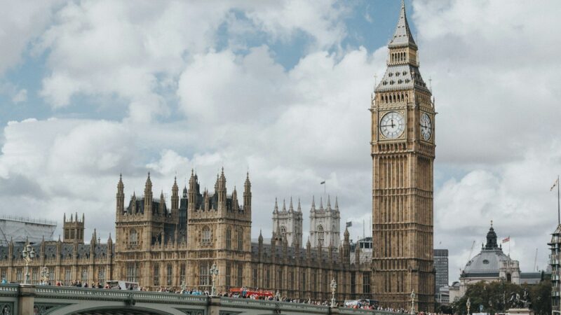 Governo do Reino Unido anuncia “Turn It Up: Our Plan for Music”