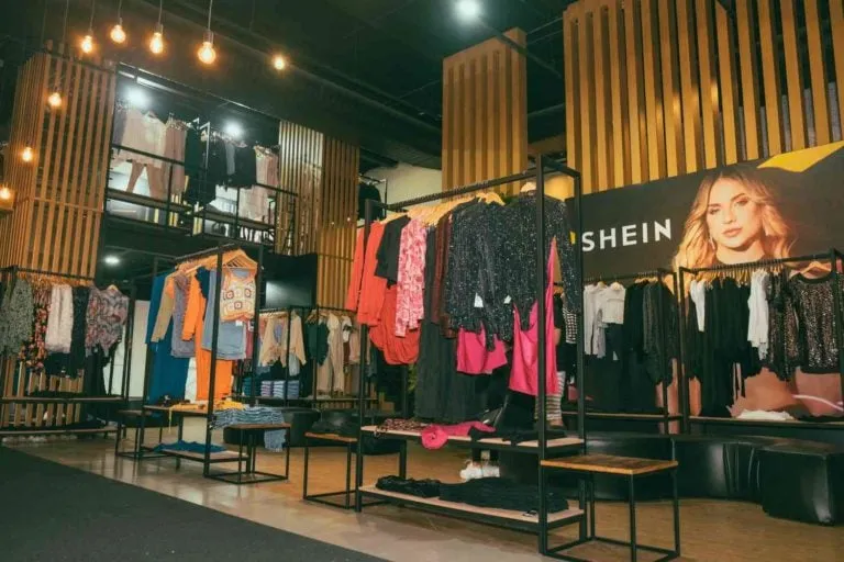 Shein acelera planos de IPO em Hong Kong após avanço com regulador chinês