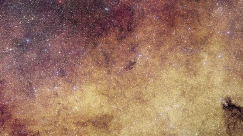 Hubble registra “bala cósmica” da V445 Puppis a 32,2 milhões de km/h