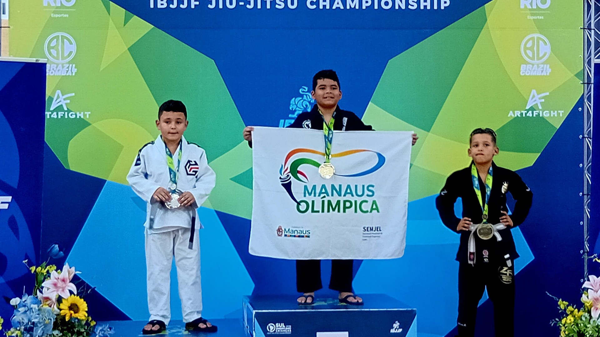 Menino de 7 anos conhecido como “Hulk da 14” vence o Sul‑Americano de Jiu‑Jítsu Infantil