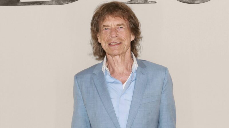 Mick Jagger diz não ver benefícios no envelhecimento e fala sobre uso de IA em videoclipe