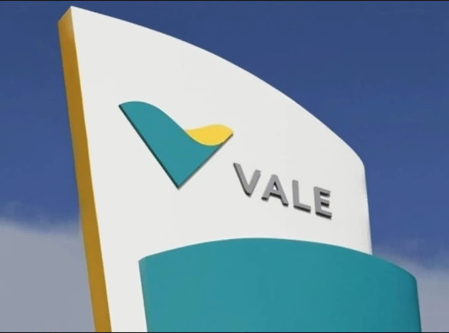 Vale aprova R$ 8,6 bilhões em proventos e anuncia recompra de até 100 milhões de ações