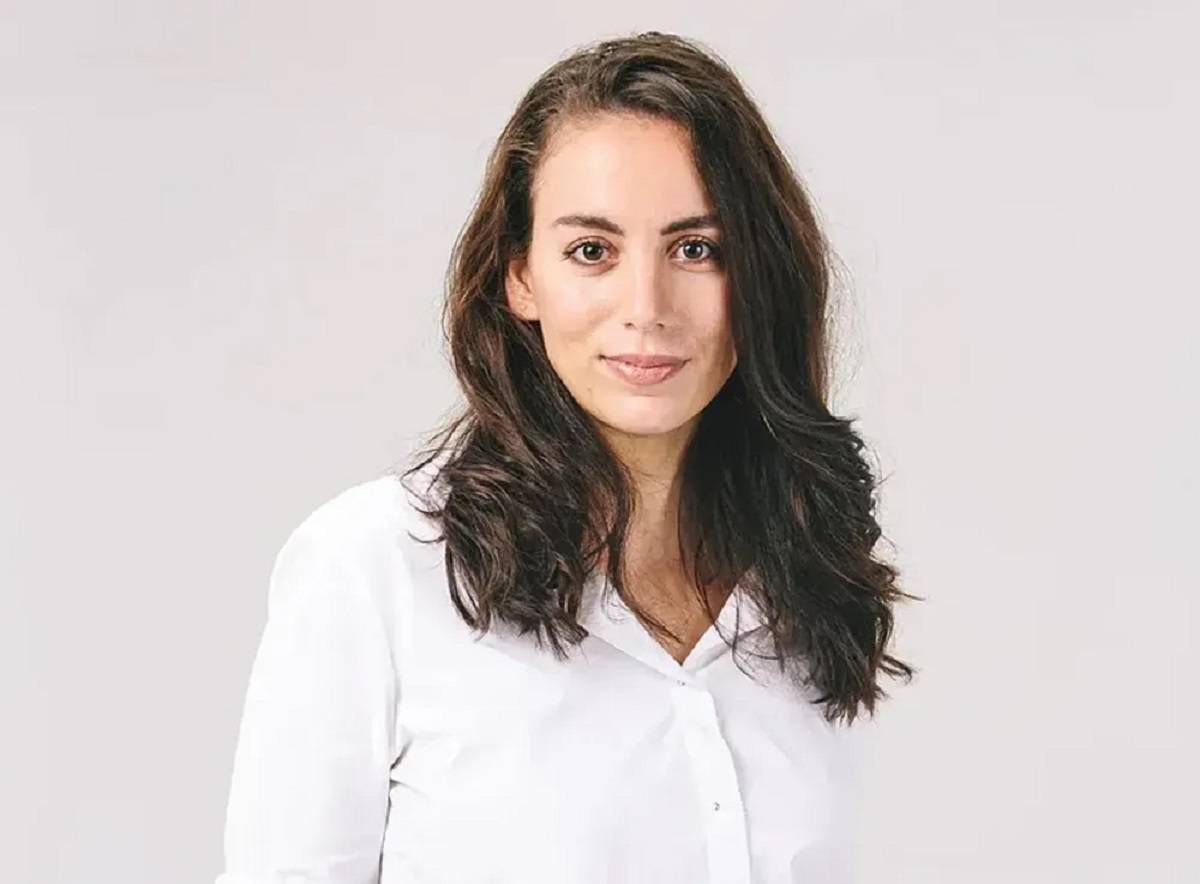 Ex-diretora de tecnologia da OpenAI lança modelo de IA com “pesos abertos” e foco em personalização