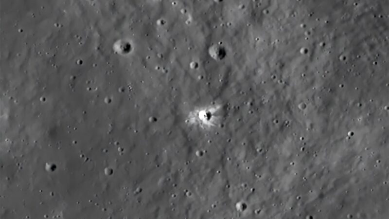 05/08/2026: Estágio do foguete Falcon 9 da SpaceX deve colidir com a Lua e será observável da Terra