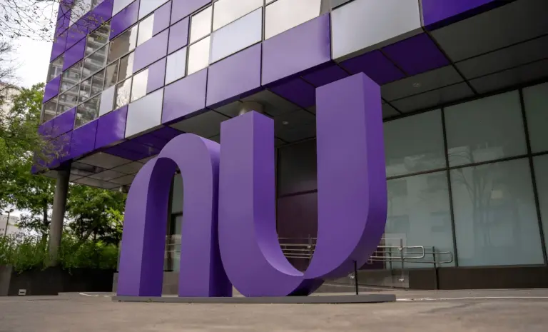 Nubank anuncia compra do Banco Porto Real para obter licença bancária sem mudar nome