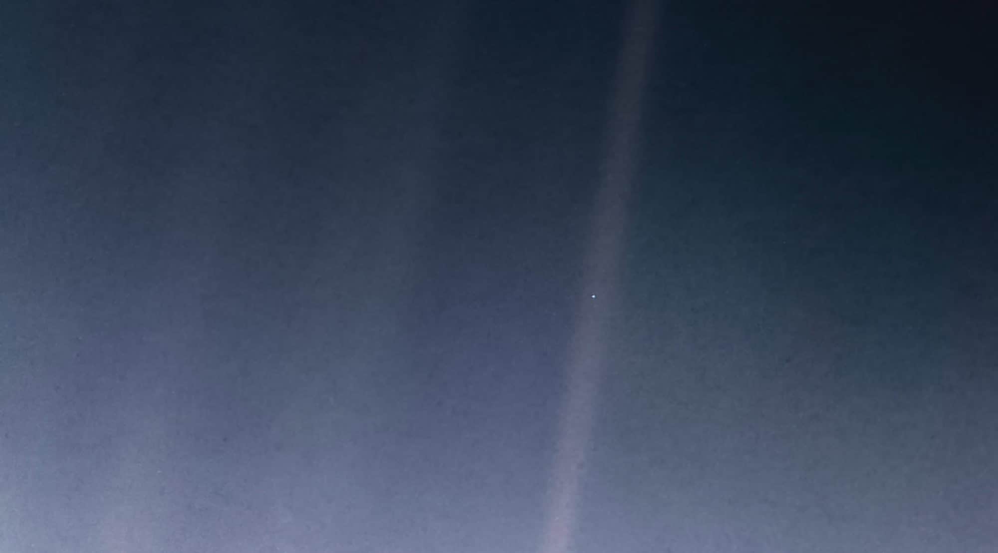 Voyager 1 está prestes a alcançar a marca de um dia‑luz de distância da Terra