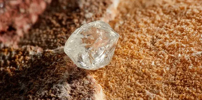 Botswana diz que Anglo American escolheu comprador preferencial da De Beers; país avalia exercer direito de preferência