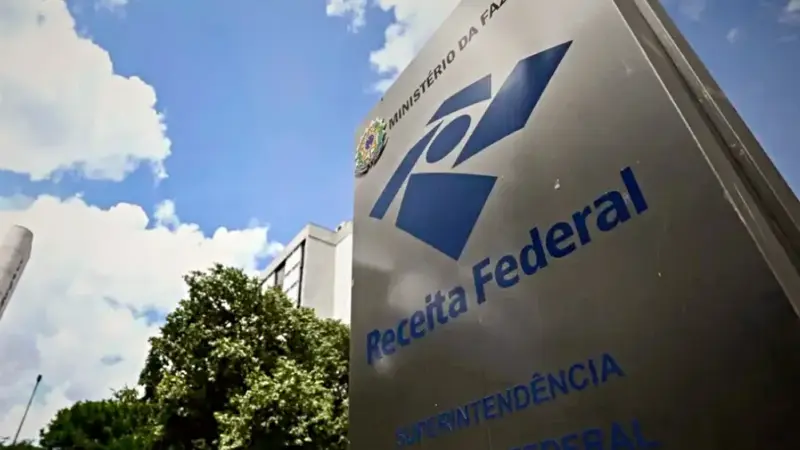 Receita Federal estima arrecadar R$ 17,2 bilhões com IR sobre dividendos