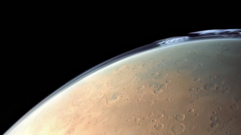 Auroras em Marte seguem processo parecido com o da Terra, diz estudo da NASA