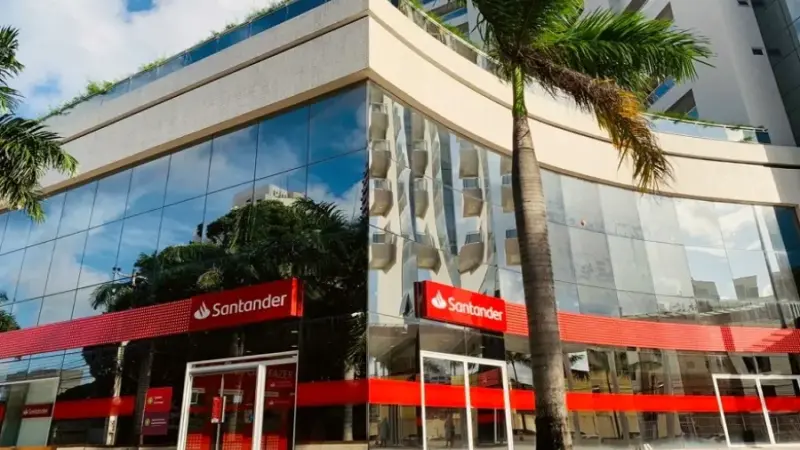 Santander Brasil tem lucro recorrente de R$ 3 bilhões no 2º trimestre e amplia carteira para R$ 715 bilhões