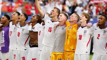 “Wonderwall” sobe ao 2º lugar no Spotify Global após virar hino não oficial da seleção da Inglaterra na Copa de 2026