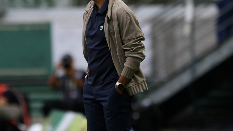 Abel critica atuação “muito abaixo” do Palmeiras após empate sem gols com o Inter