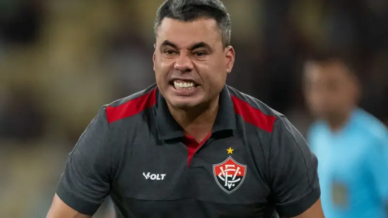 Jair Ventura admite que Vitória evita enfrentar o Palmeiras antes do sorteio da Copa do Brasil